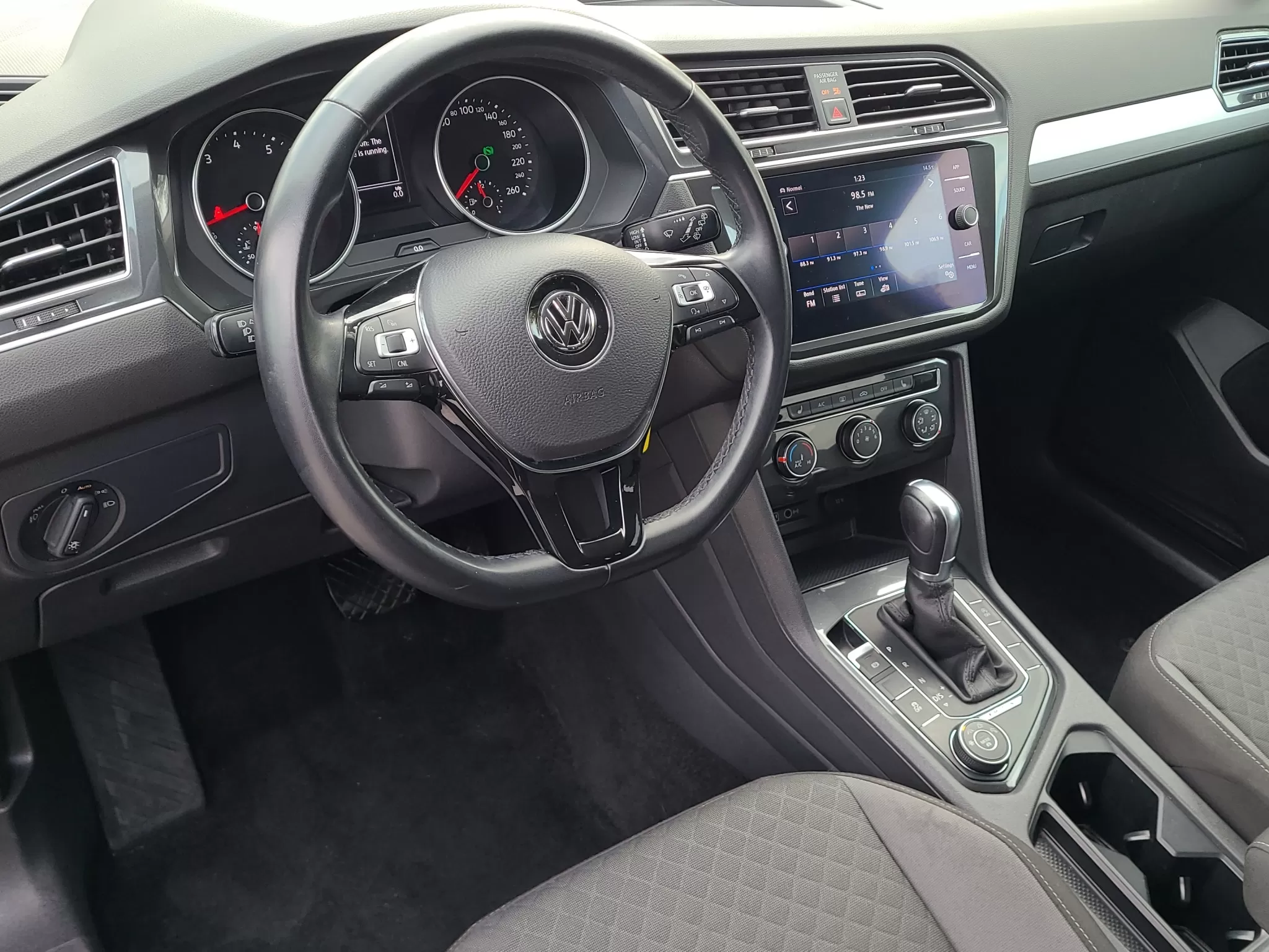 2018 VOLKSWAGEN TIGUAN