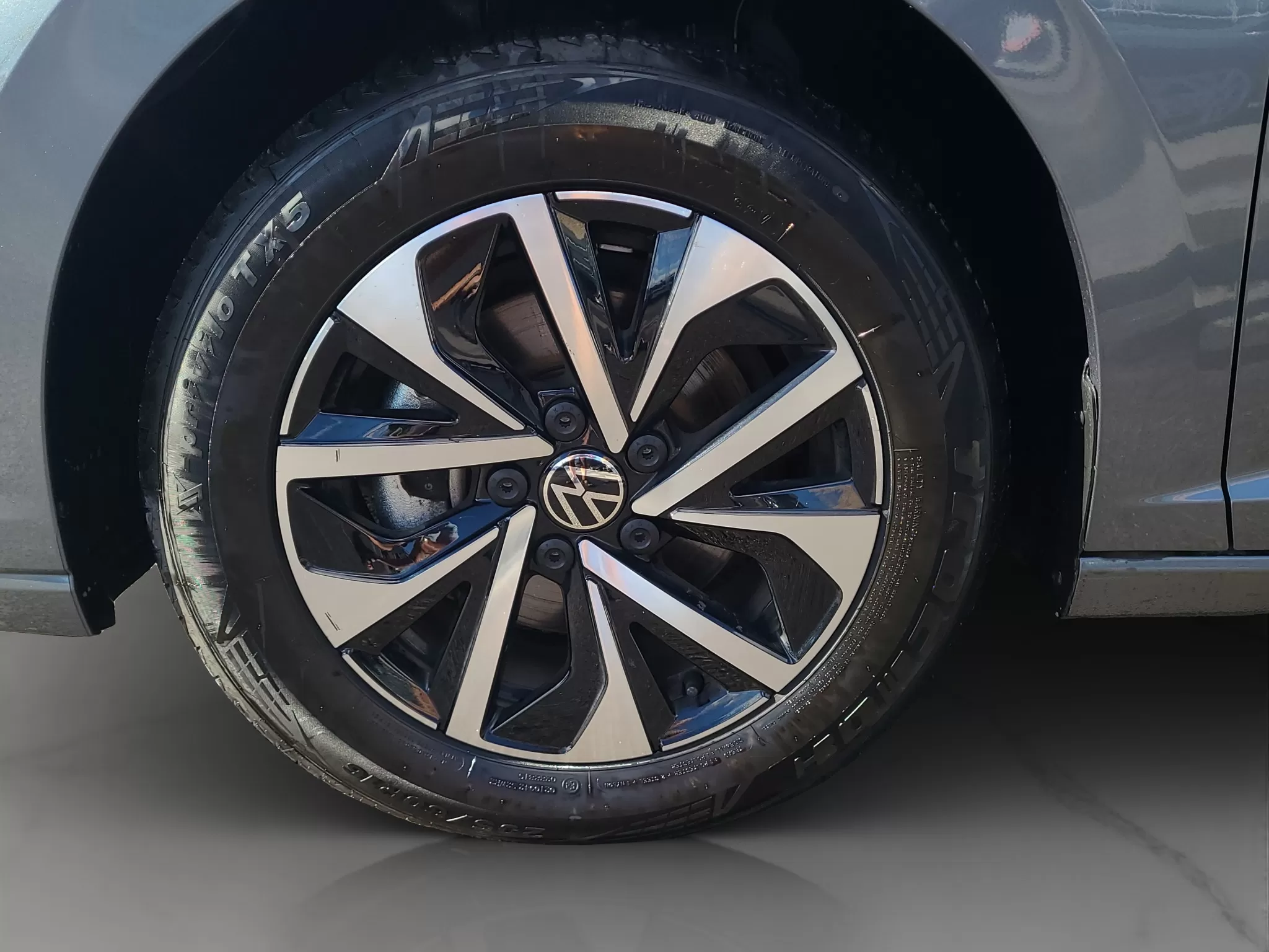 2025 VOLKSWAGEN JETTA