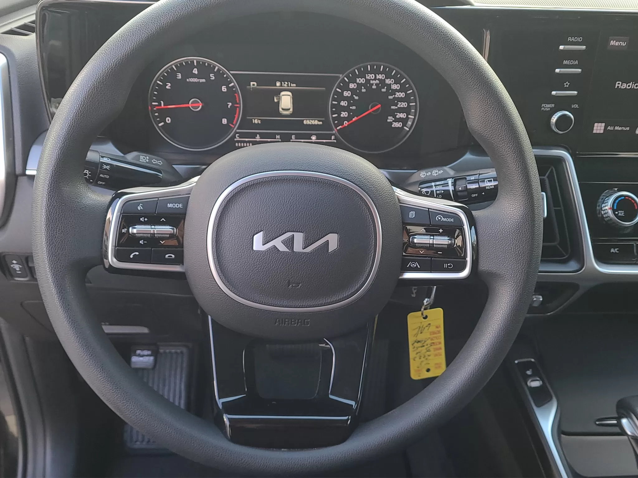 2022 KIA SORENTO