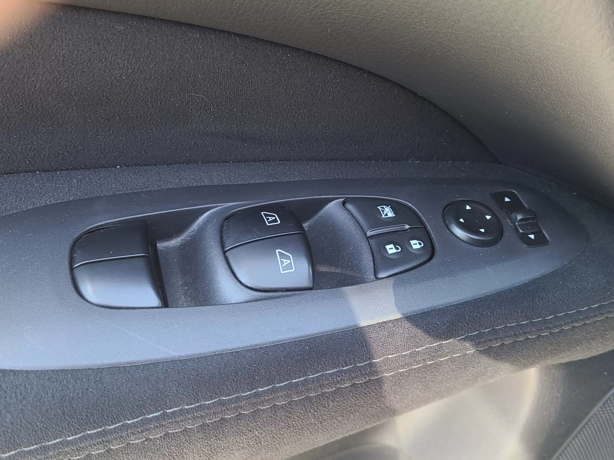 2014 NISSAN PATHFINDER